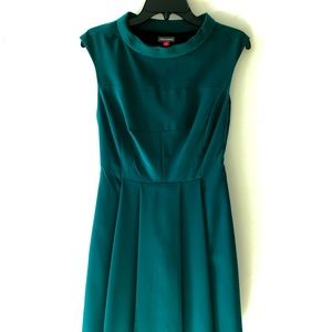 VINCE CAMUTO Emerald Green Dress